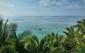 Myamo Beach Lodge