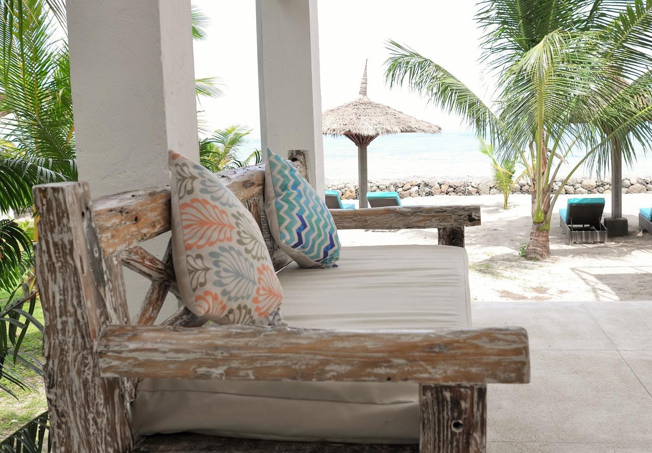 Myamo Beach Lodge Jereweh Buitenkant foto